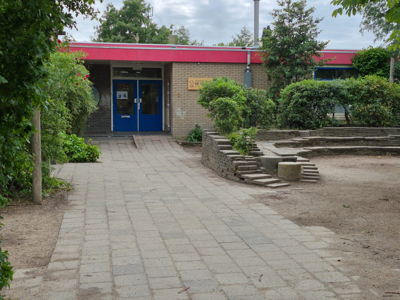 Ouders maken zich grote zorgen over huisvesting De Toermalijn: Hart voor Hillegom stelt vragen