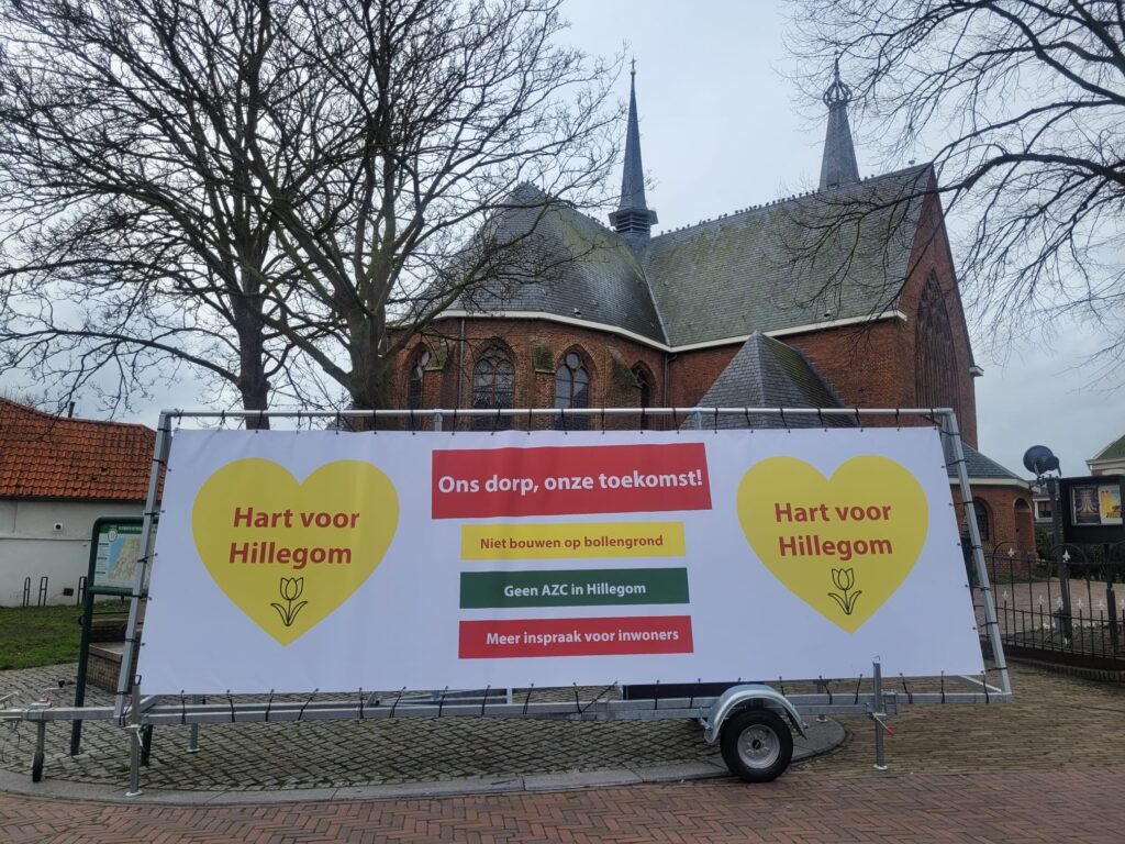 Maartenskerk met aanhanger hart voor hillegom